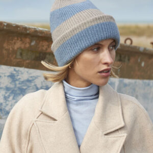 Colour block beanie