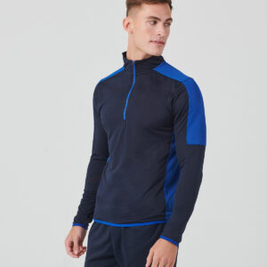 ¼ zip mid-layer with contrast panelling 