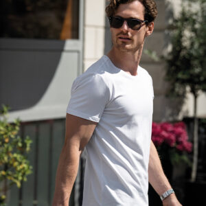 Montauk  the essential tee