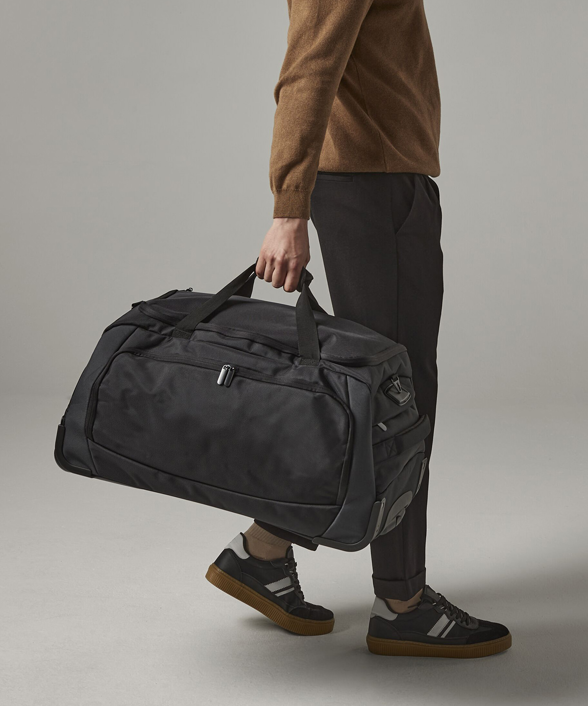 Tungsten wheelie travel bag