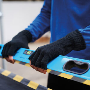 Fingerless mitts