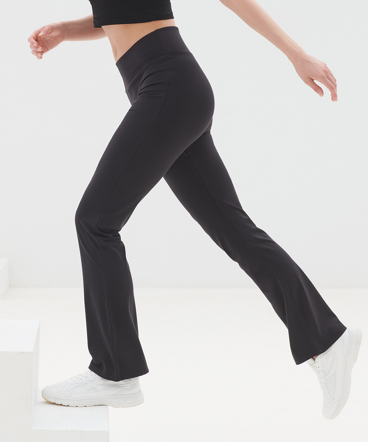 Womens flared leggings